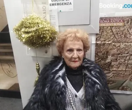Gloria רומא